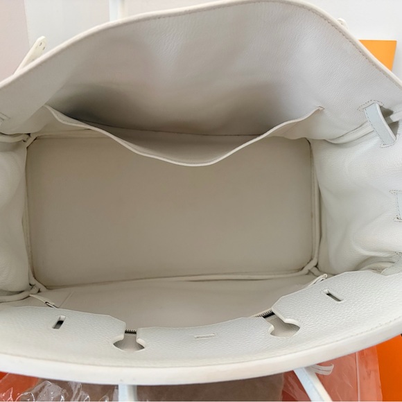 Hermes Birkin 35 in Clemence Leather - Picture 8 of 15